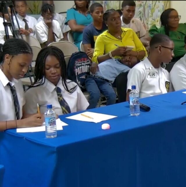 Happening now. The 10th Annual National Secondary School Quiz Competition hosted by the Rotary Club of Dominica. Tune into our Facebook page for live coverage and on Emo News YouTube channel. #rotaryclubofdominica #district7030 #ServiceAboveSelf #serviceproject #Educator #literacy @rotarydistrict7030